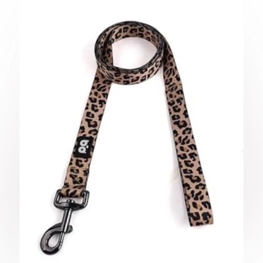 NWT Stylish Khaki & Black Leopard Print Dog Leash